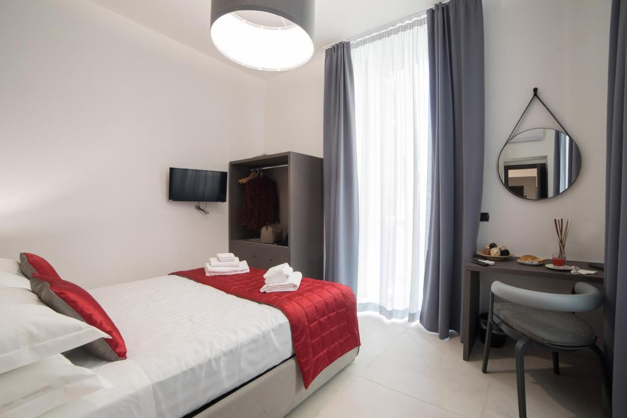 Bespoke Roma Suites Exterior foto